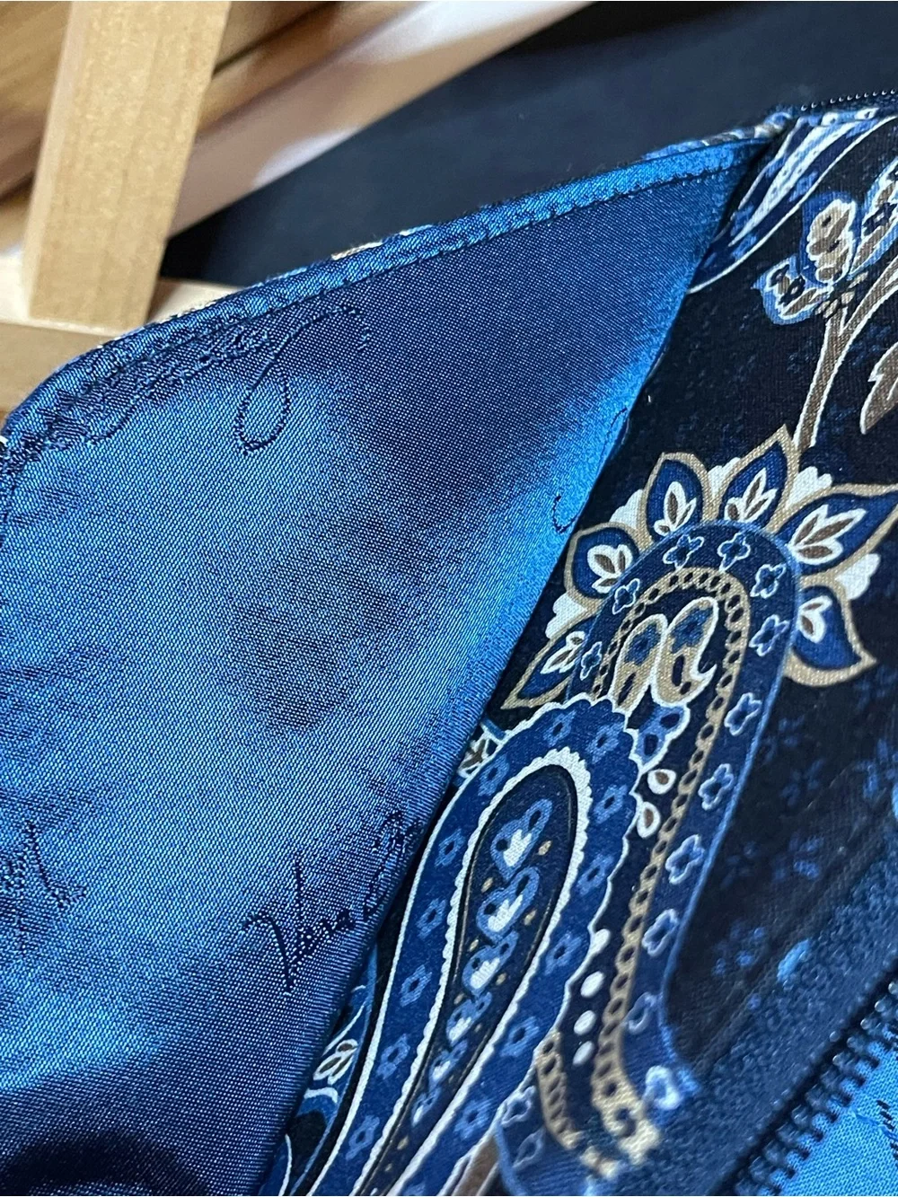 Vera Bradley Blue Paisley Zip-Around Cotton Wallet - Multi Purpose Organizer